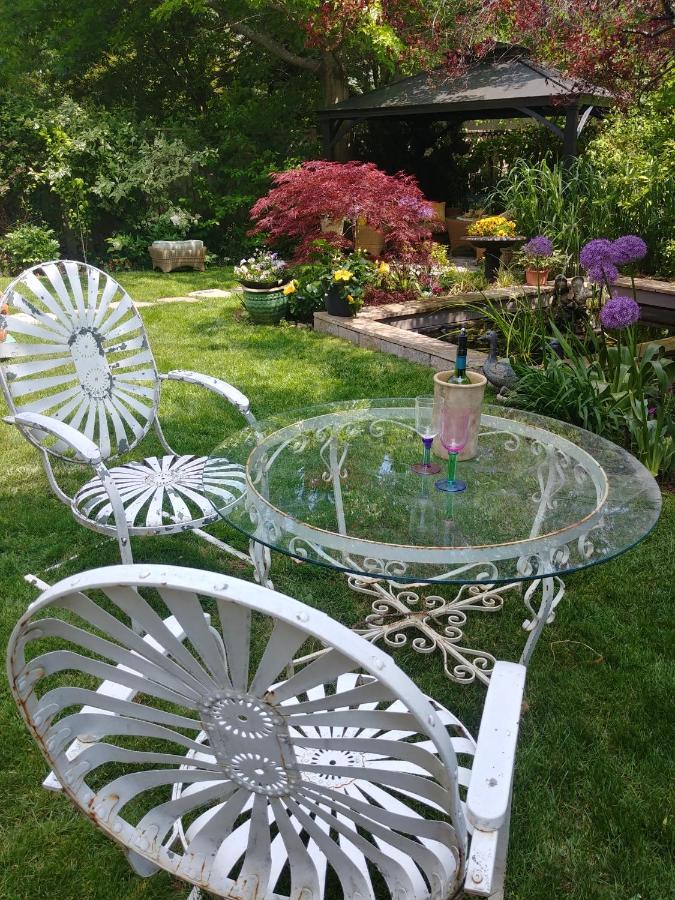 Bed & Breakfast Twiningretreat Niagara-on-the-Lake