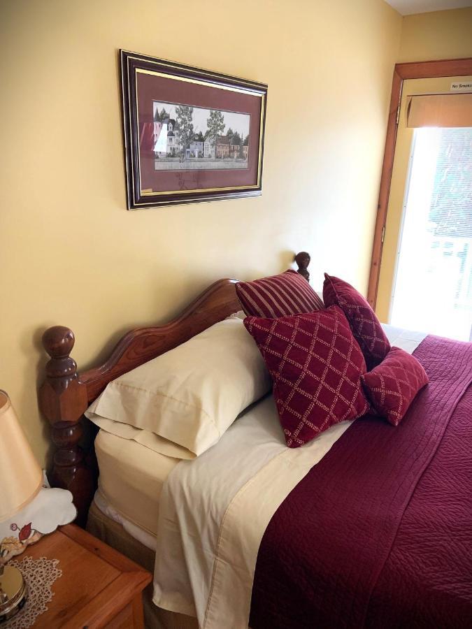 Weatherpine Inn 3*