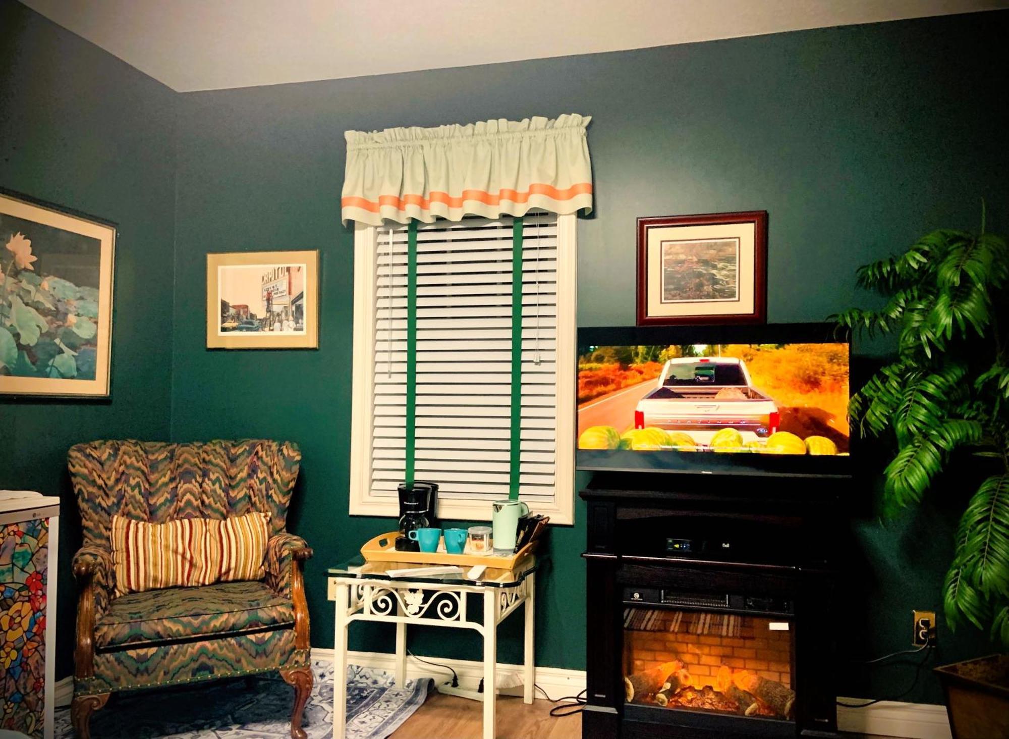 Weatherpine 3* Niagara-on-the-Lake