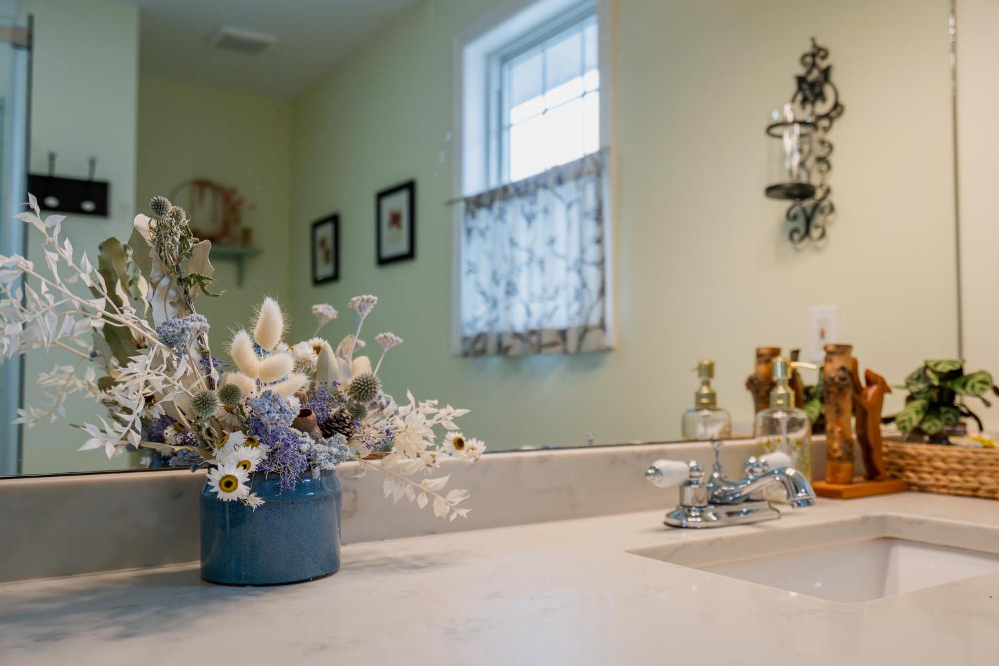 Old Town Country Landing Bed & Breakfast Niagara-on-the-Lake