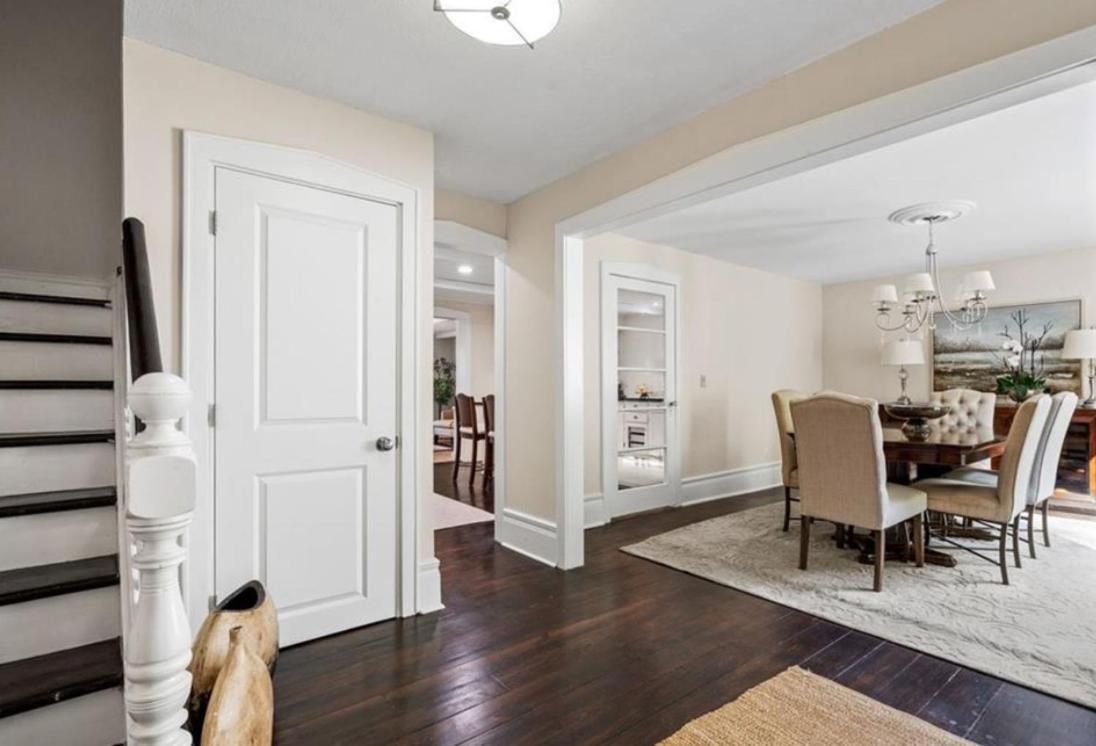 Hummingbird Haven Luxury With Terrace & Seasonal Views Located In Historic Old Town