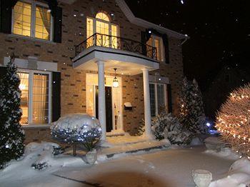 Bed & Breakfast In Elegance Niagara-on-the-Lake