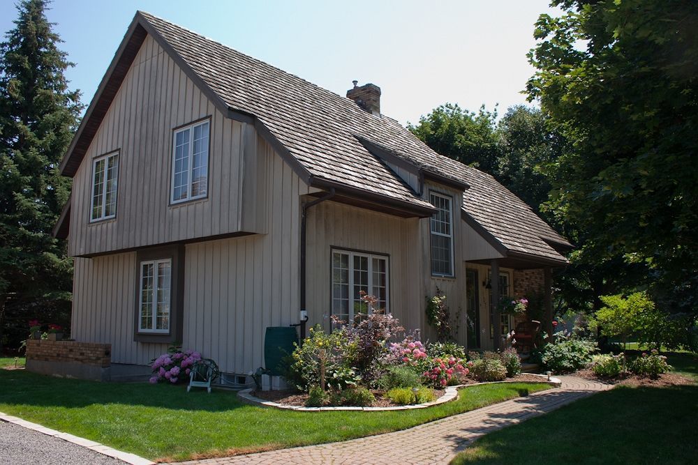Cedar Gables Bed & Breakfast 3*