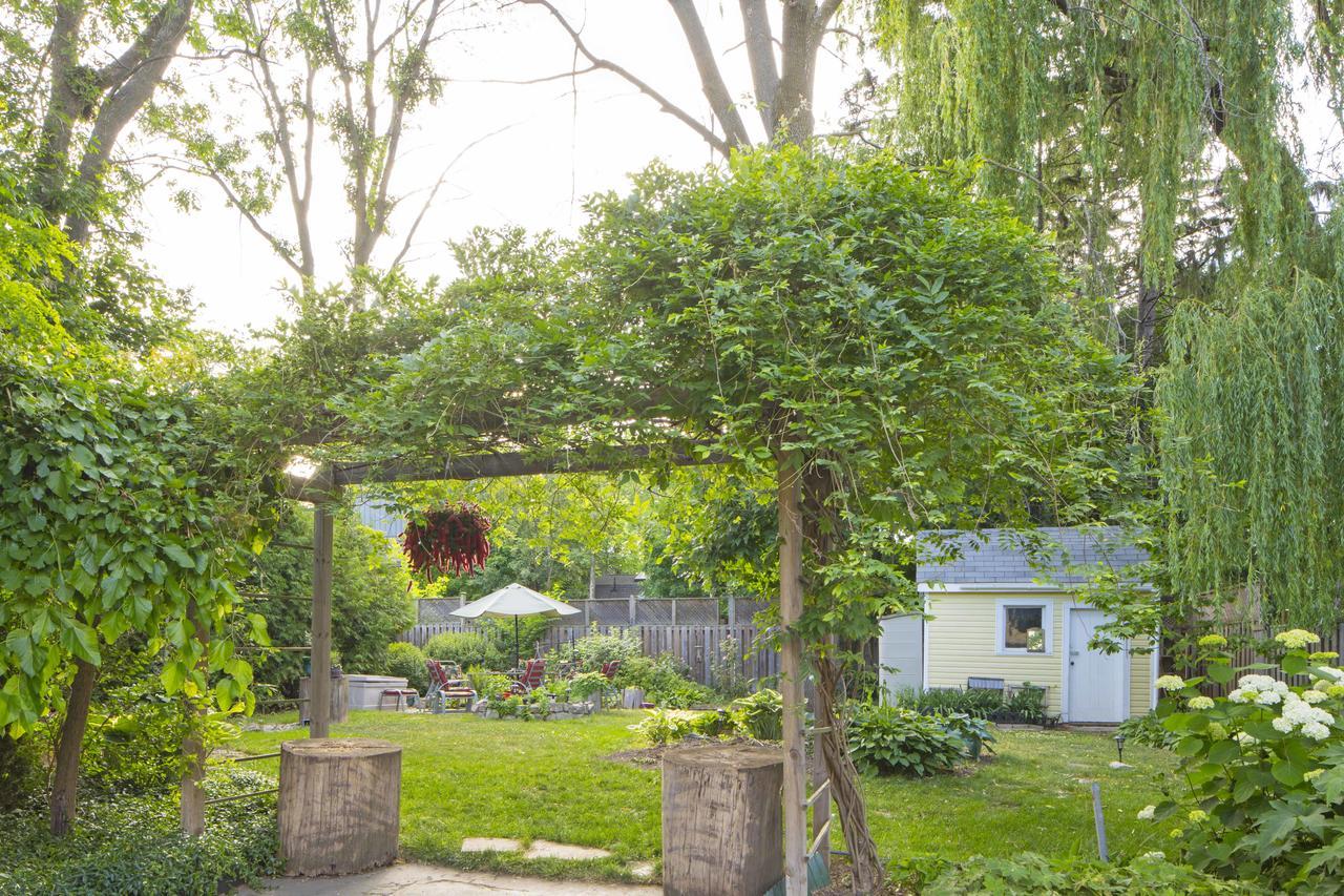 Queen Regent Bed & Breakfast Niagara-on-the-Lake