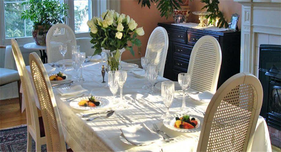 Historic Lyons House Bed & Breakfast