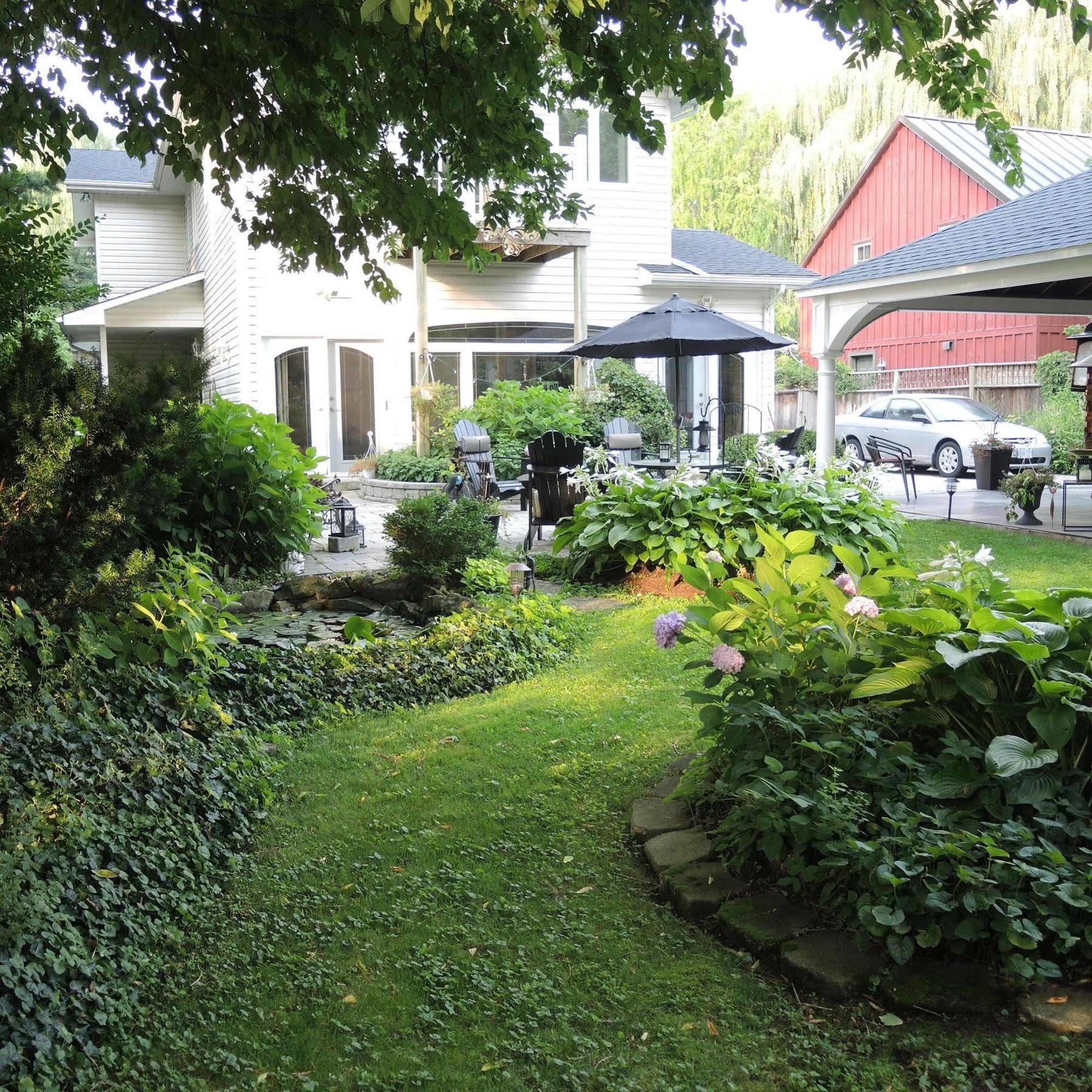 Demi's Place