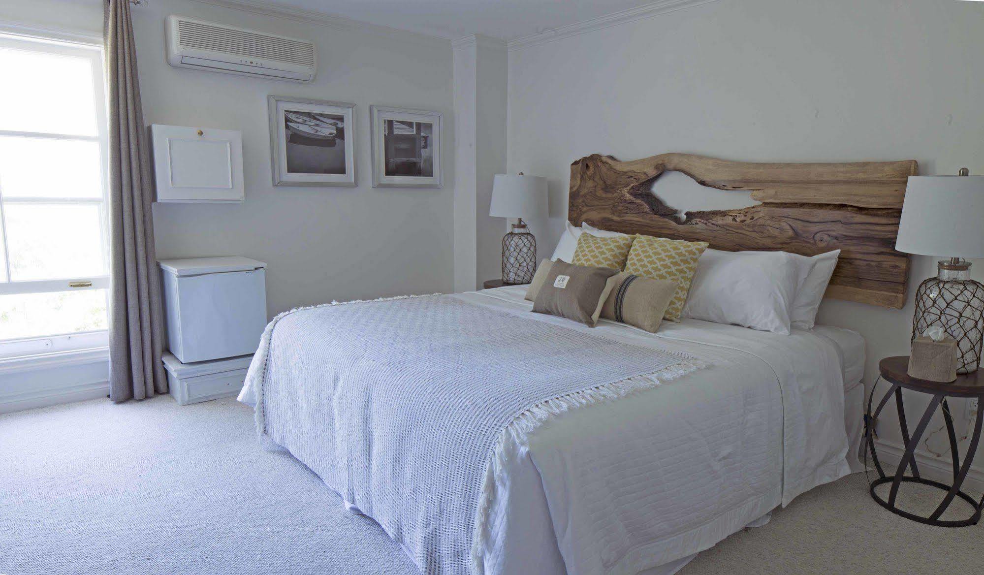 Bed & Breakfast Queen Regent 3*