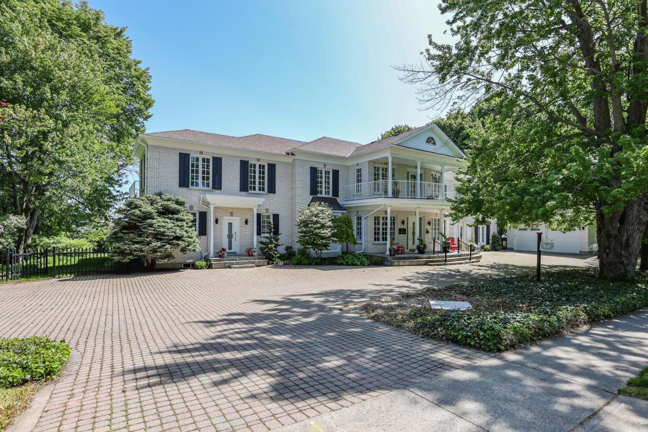 Somerset - A Private Retreat Bed & Breakfast Niagara-on-the-Lake