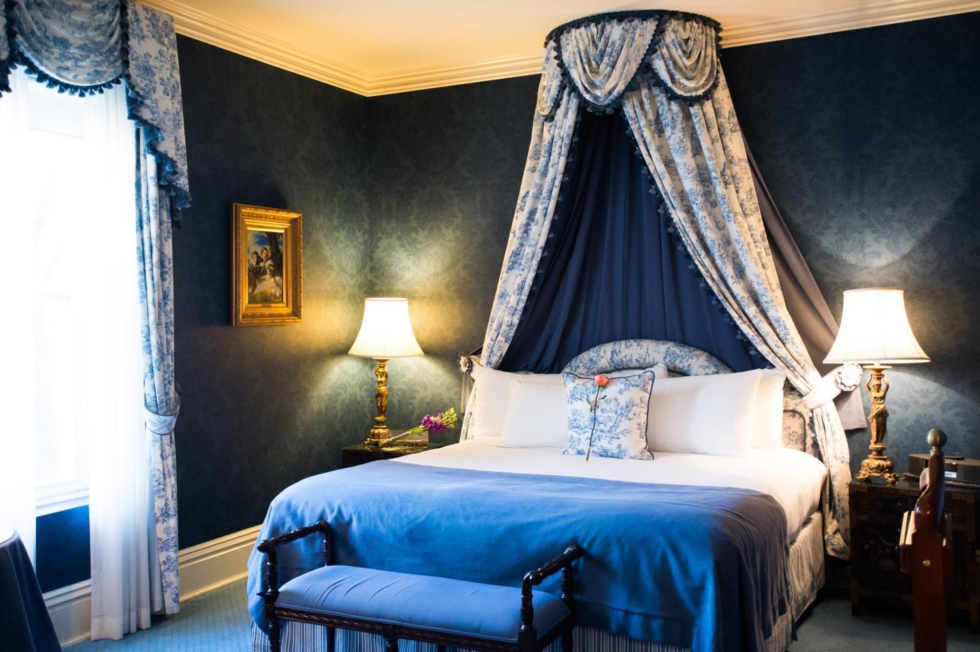 Hotel Of Wales
