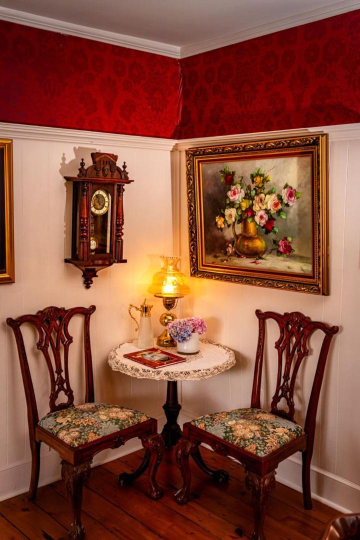 Historic Wilson-guy House Bed & Breakfast