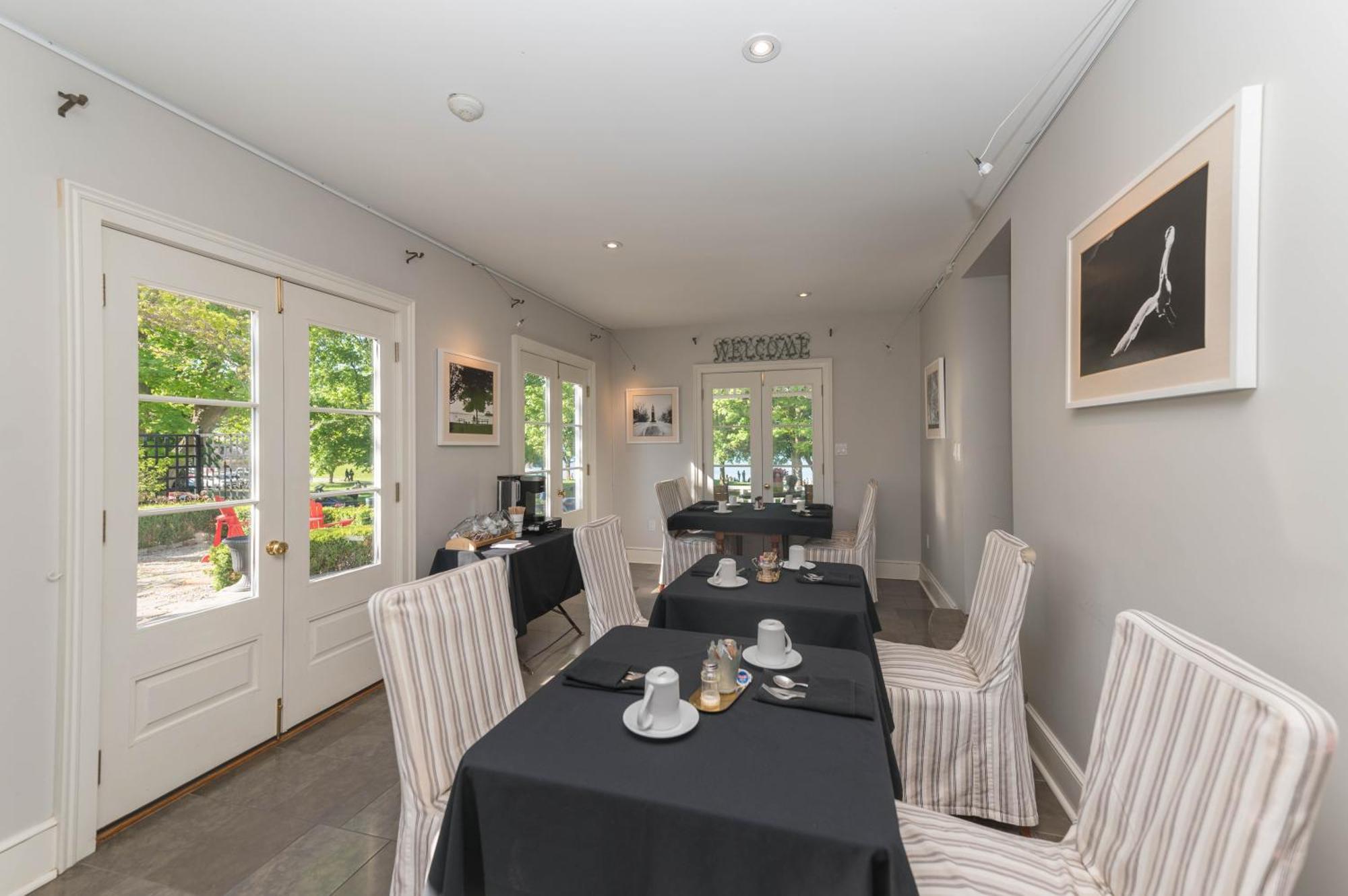The Old Bank House Bed & Breakfast 3* Niagara-on-the-Lake