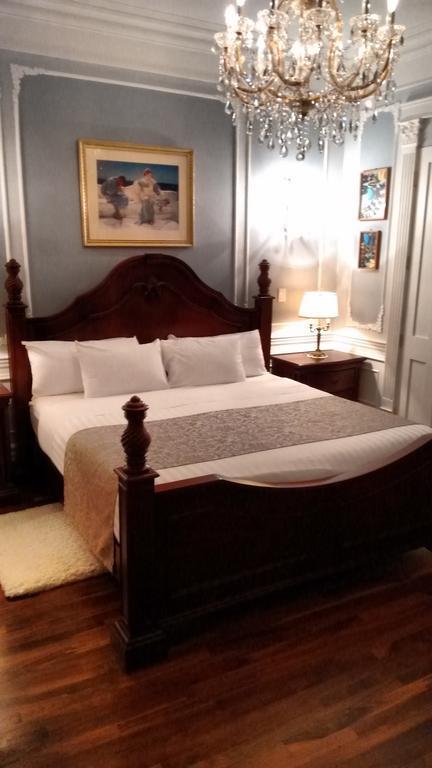 Locust Grove Canada Bed & Breakfast Niagara-on-the-Lake