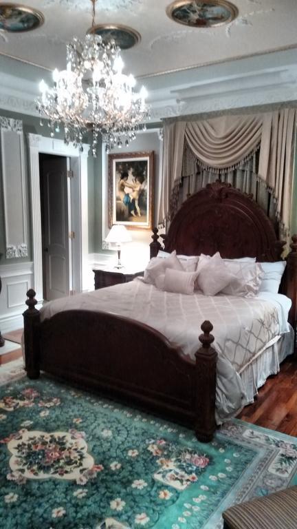 Bed & Breakfast Locust Grove Canada 4*