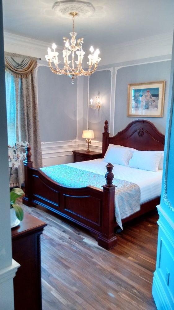 Locust Grove Canada Bed & Breakfast 4*