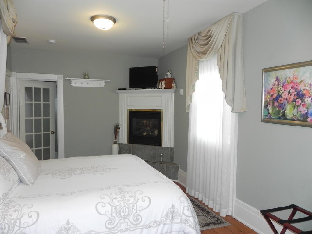 Bed & Breakfast Brockamour Manor