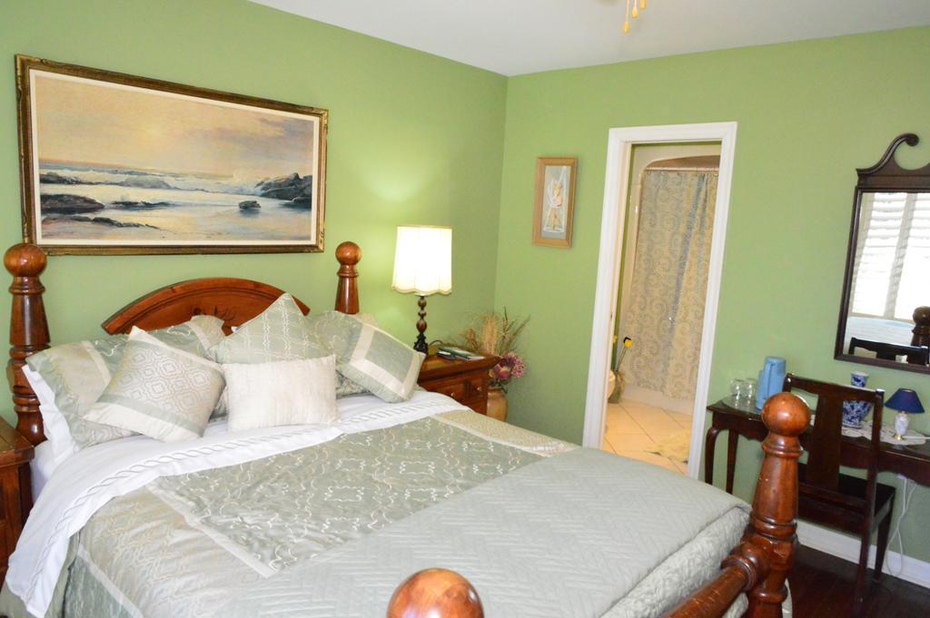 Eagle's Wing Bed & Breakfast 5*