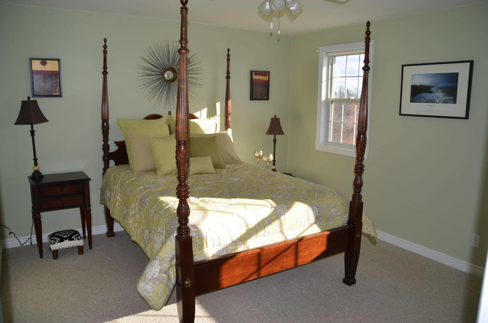 Bed & Breakfast Old Town Country Landing