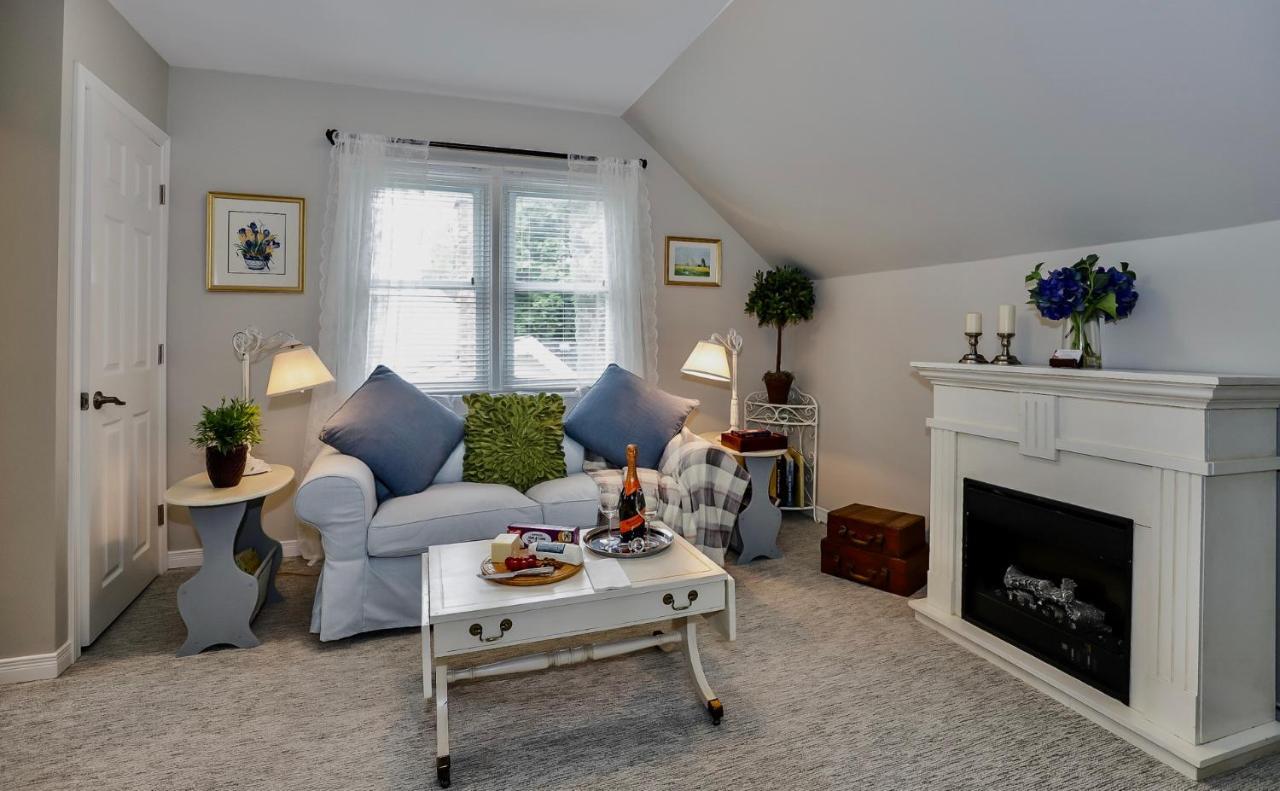 Cute As A Button Guest house *